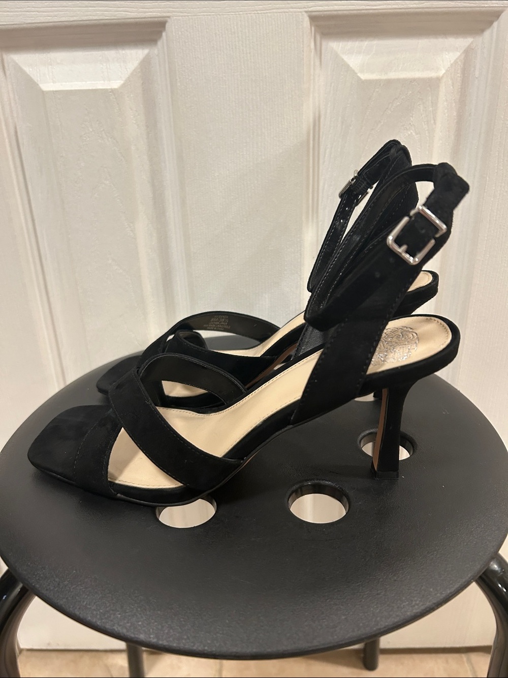 Vince Camuto Strappy Heels Size 8